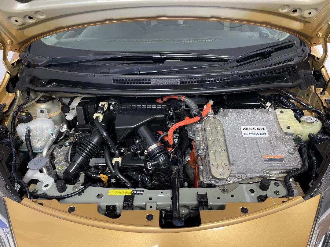 Photo '13' of Nissan Note