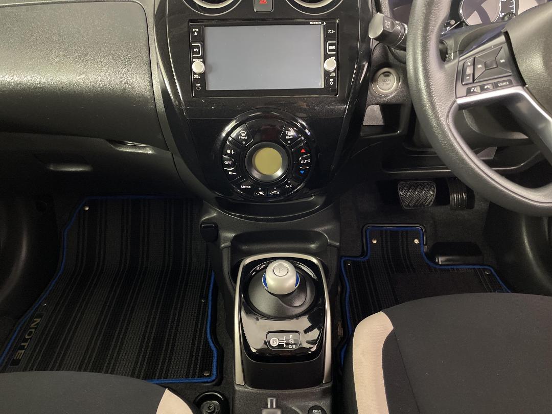 Photo '18' of Nissan Note