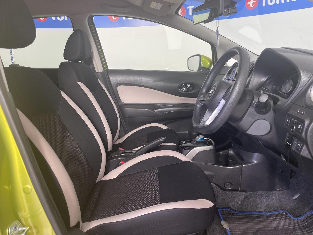 Photo '16' of Nissan Note