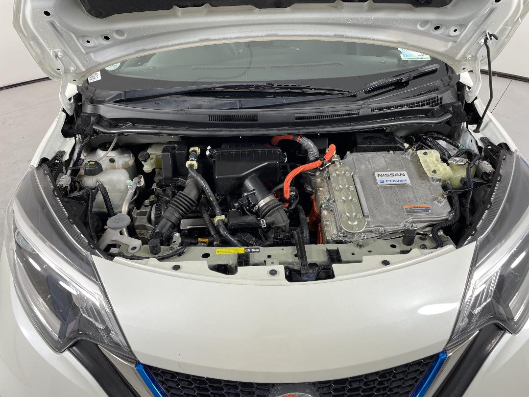 Photo '13' of Nissan Note