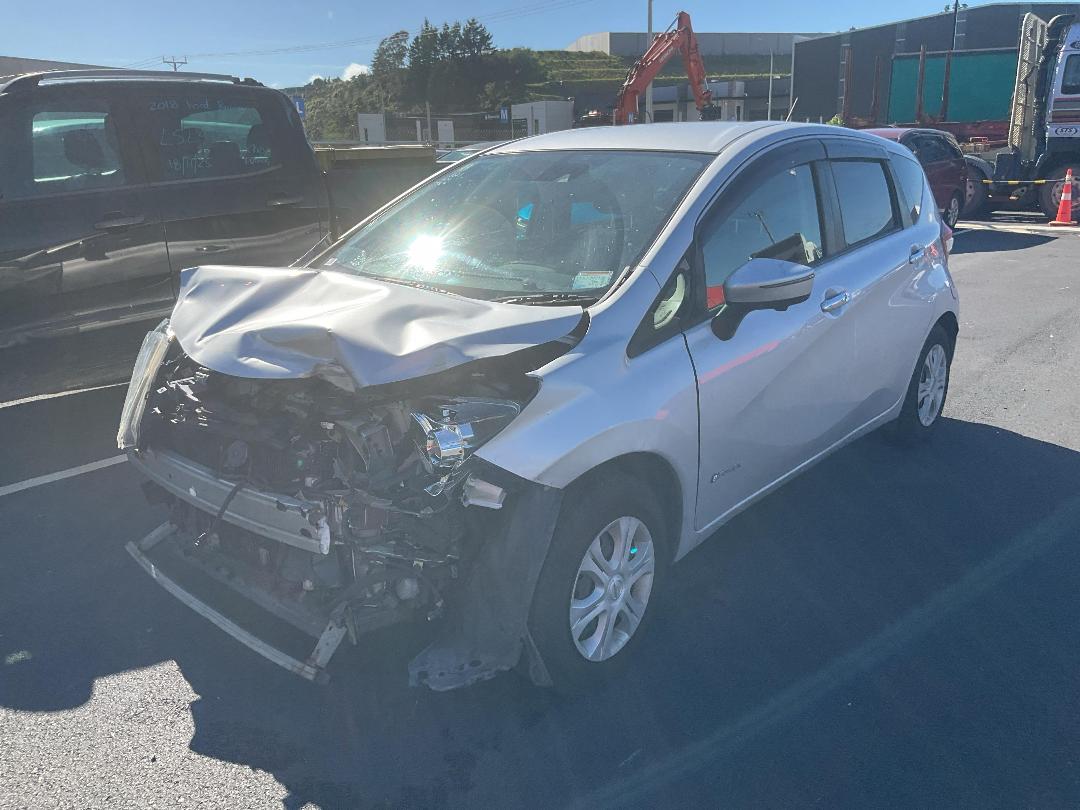 Photo '2' of Nissan Note Photo '2' of Nissan Note