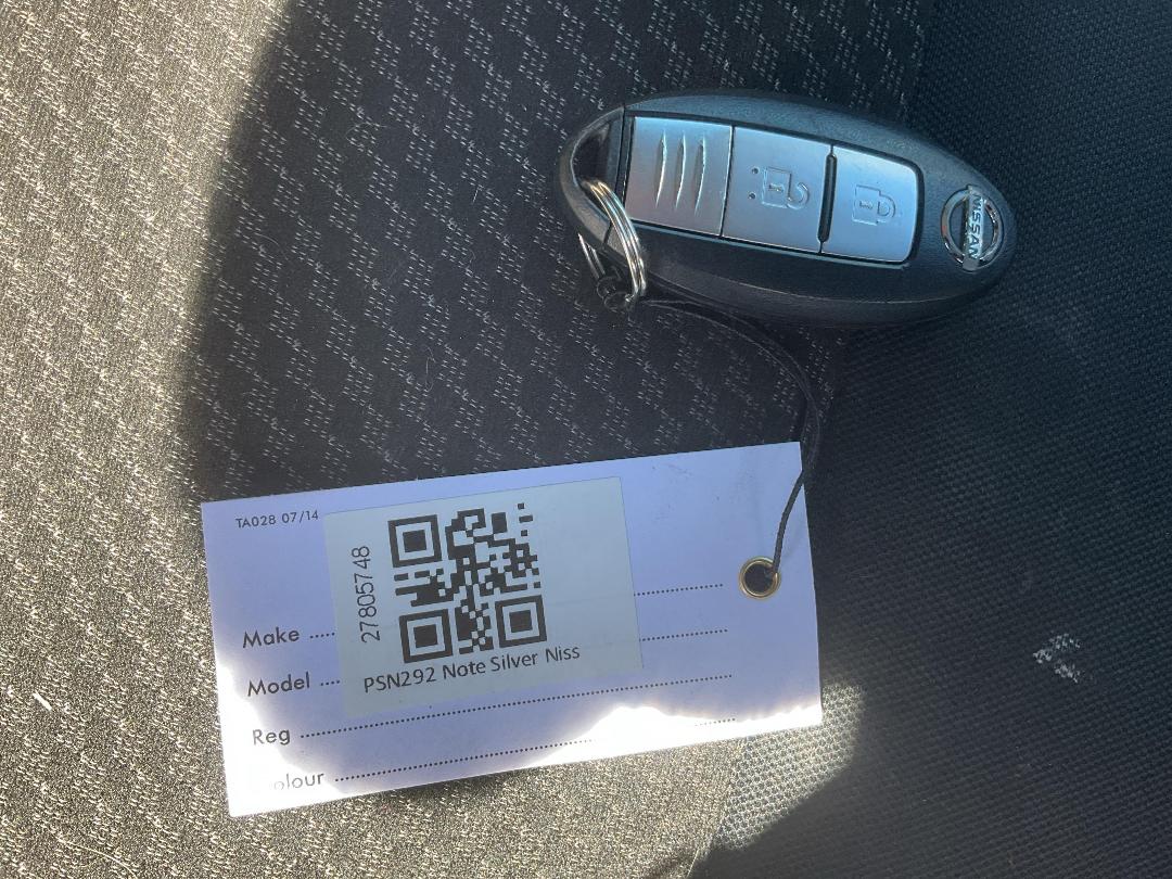 Photo '24' of Nissan Note Photo '24' of Nissan Note