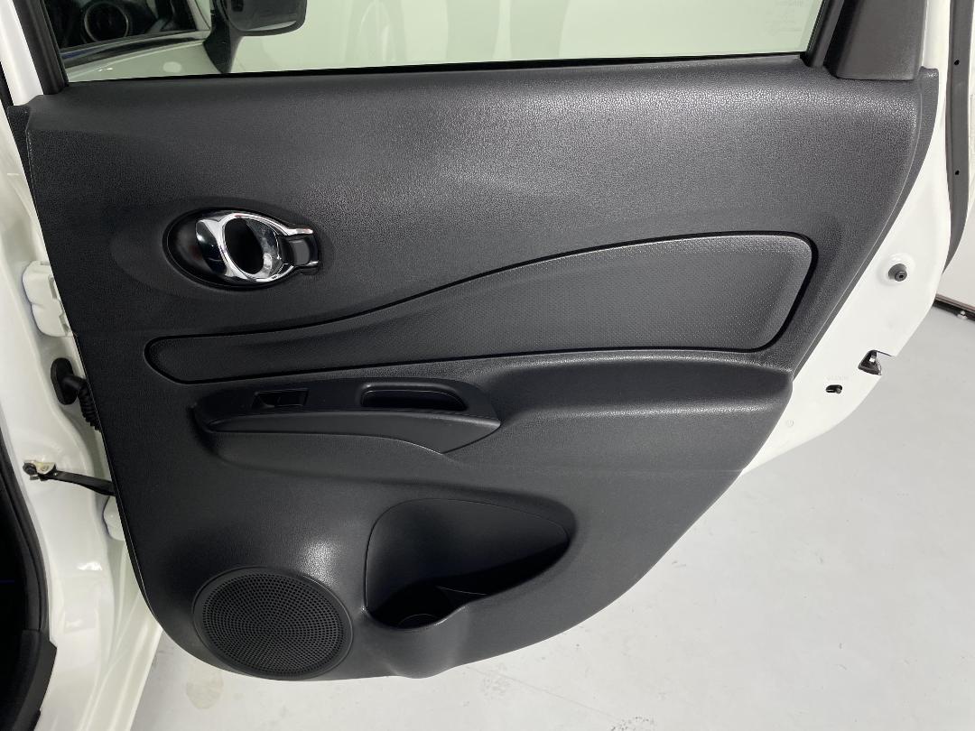 Photo '19' of Nissan Note Photo '19' of Nissan Note