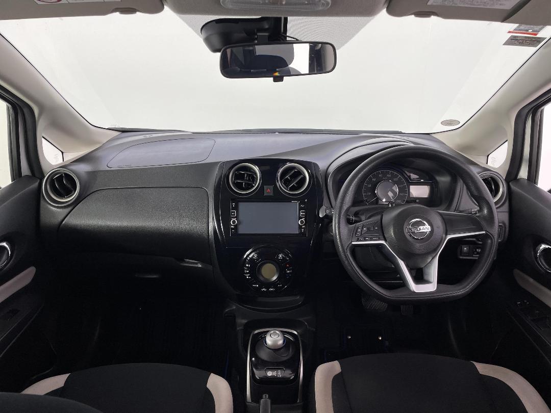 Photo '17' of Nissan Note Photo '17' of Nissan Note