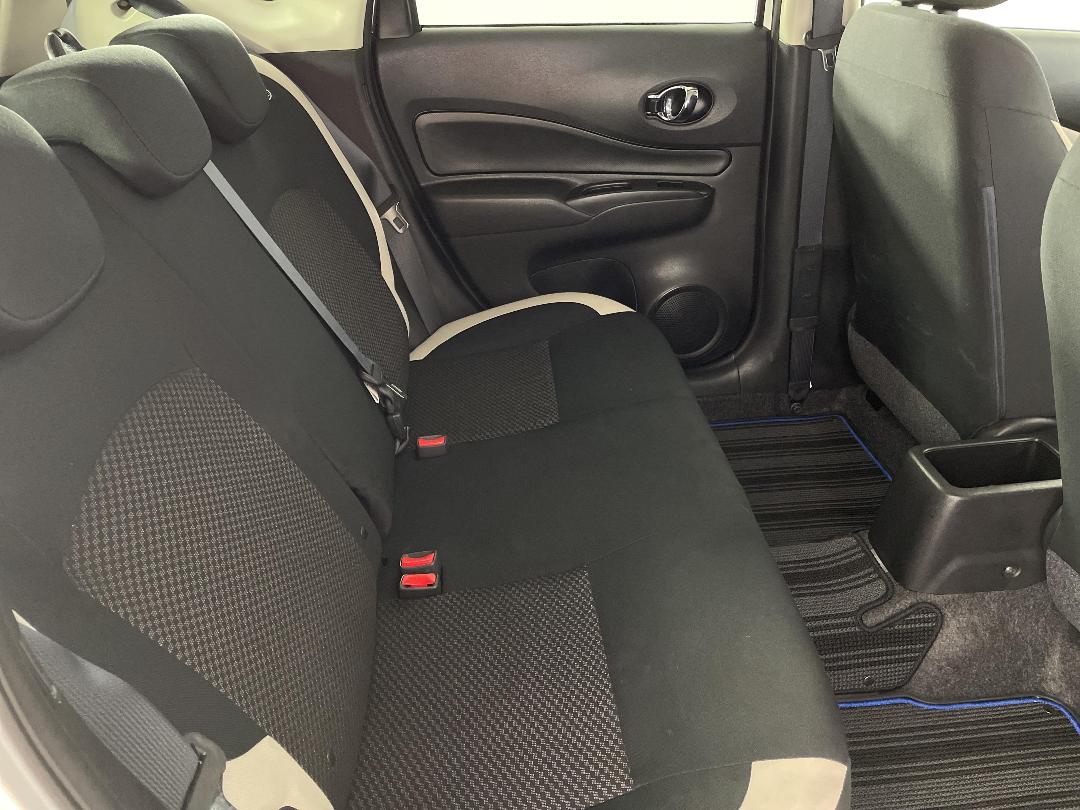 Photo '20' of Nissan Note Photo '20' of Nissan Note