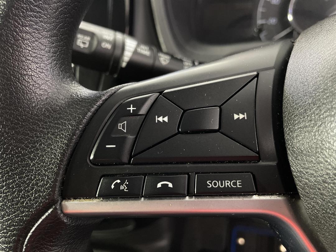 Photo '24' of Nissan Note Photo '24' of Nissan Note