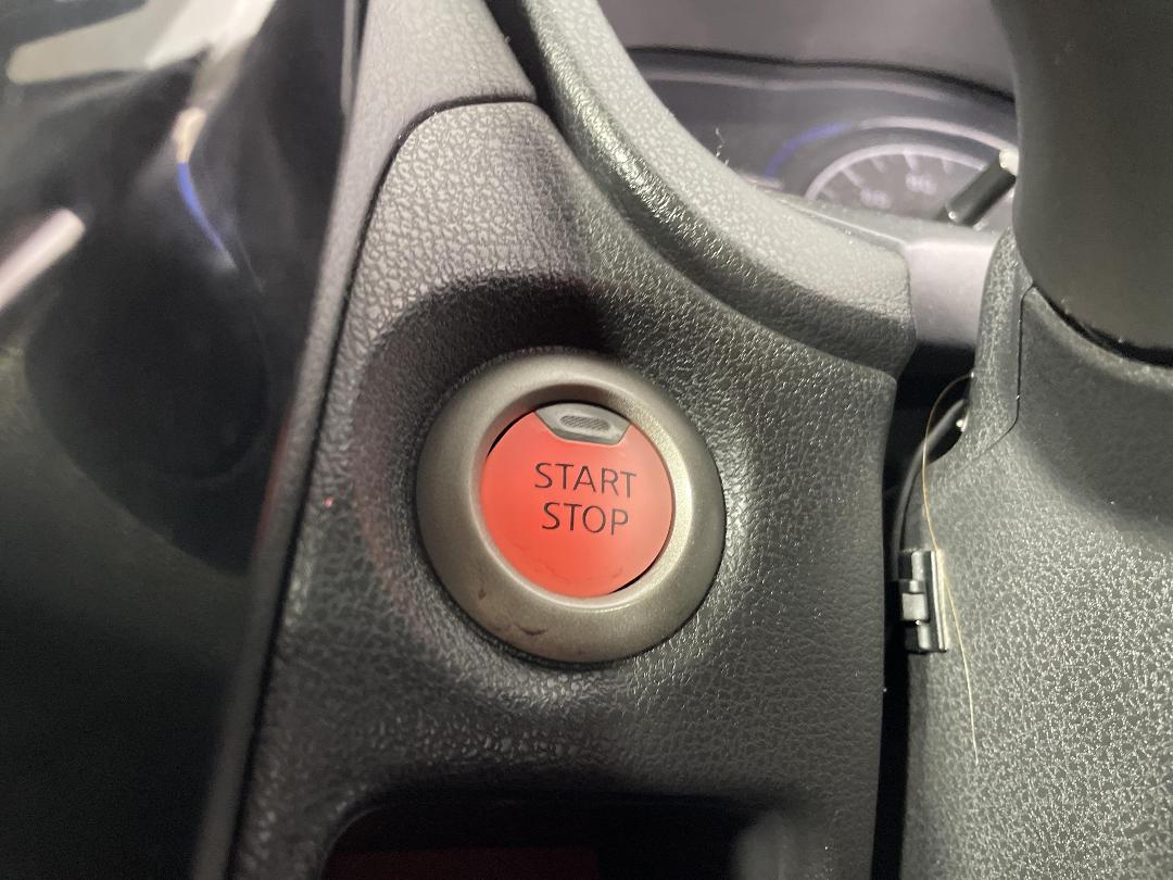 Photo '25' of Nissan Note Photo '25' of Nissan Note