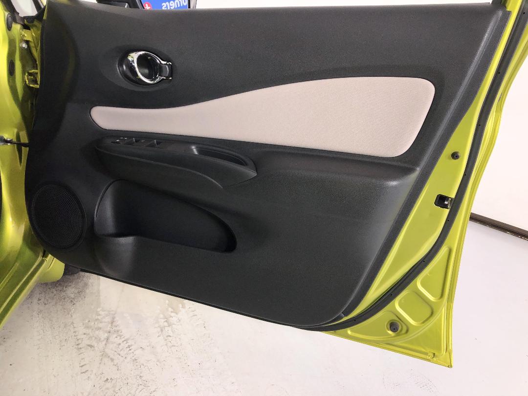 Photo '15' of Nissan Note