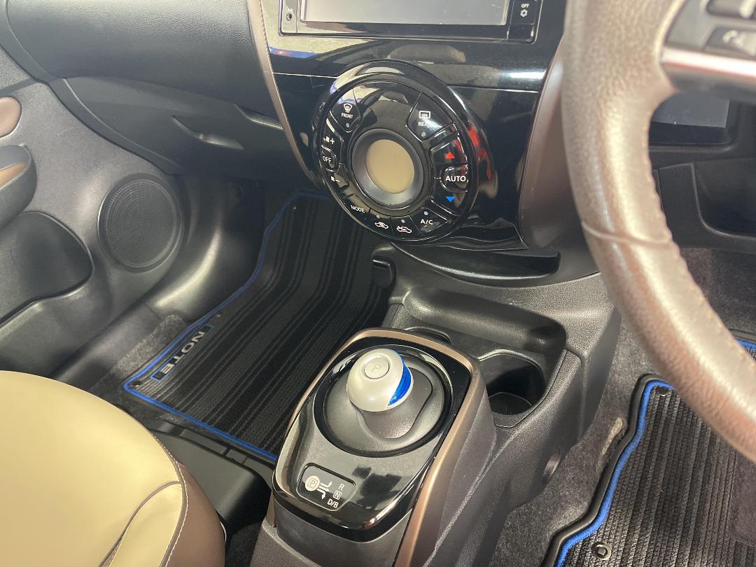 Photo '18' of Nissan Note