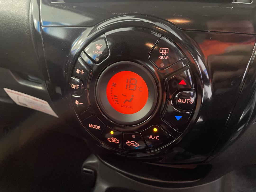 Photo '28' of Nissan Note Photo '28' of Nissan Note