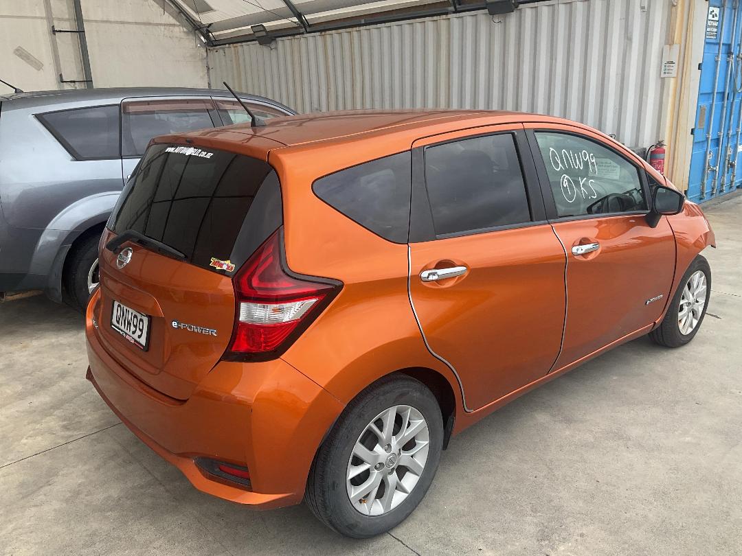 Photo '5' of Nissan Note Hybrid Photo '5' of Nissan Note Hybrid