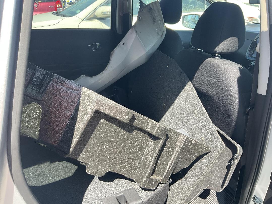 Photo '12' of Nissan Note