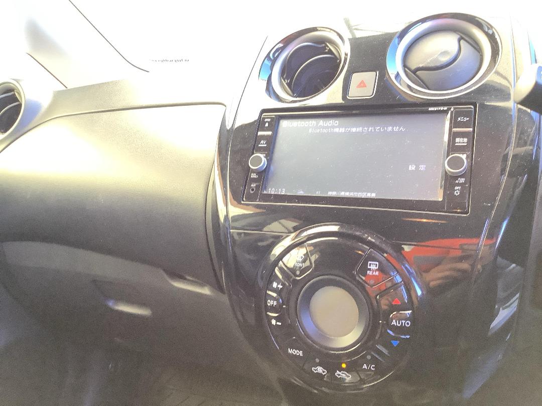 Photo '17' of Nissan Note E-Power Photo '17' of Nissan Note E-Power