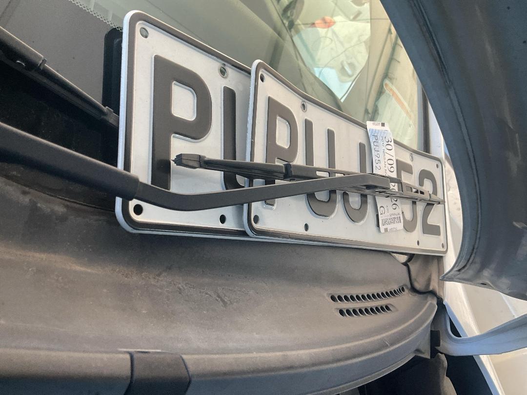 Photo '22' of Nissan NV150 AD Photo '22' of Nissan NV150 AD