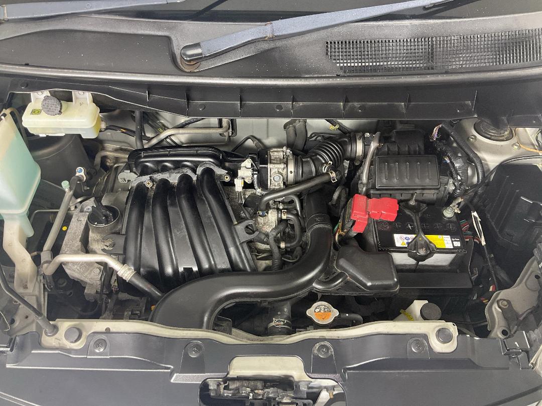 Photo '13' of Nissan NV200 Photo '13' of Nissan NV200