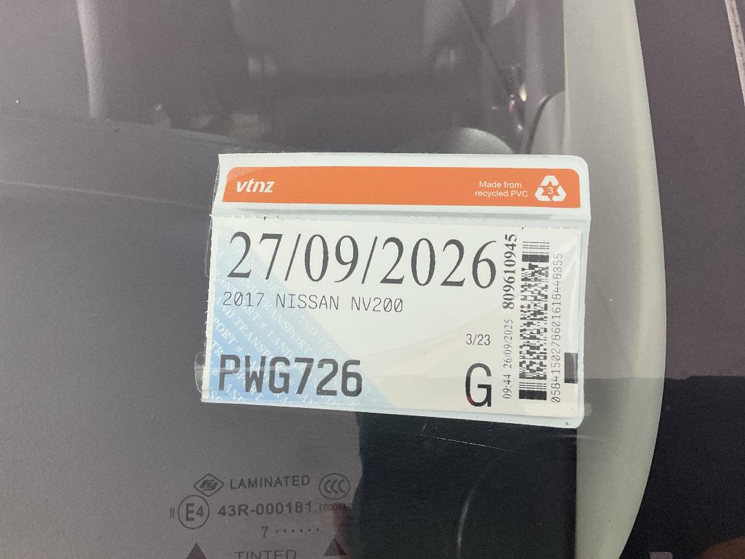 Photo '26' of Nissan NV200 Photo '26' of Nissan NV200