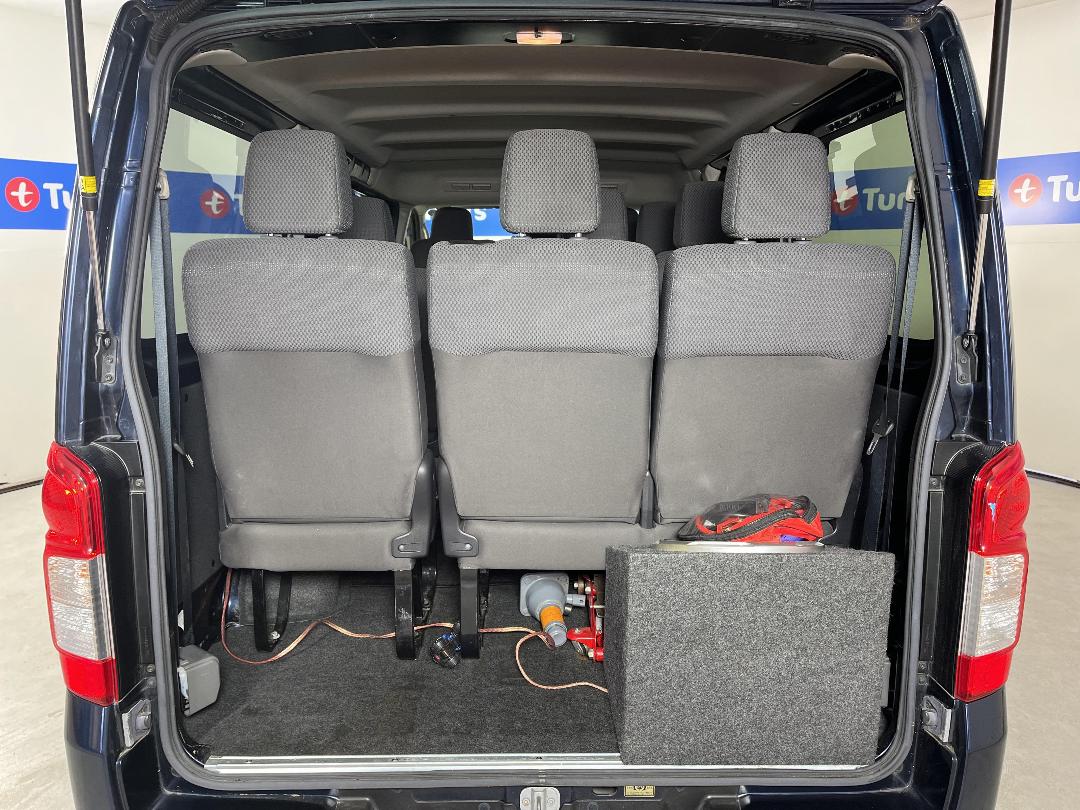 Photo '14' of Nissan NV350 Photo '14' of Nissan NV350