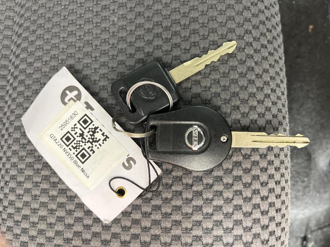 Photo '22' of Nissan NV350 Photo '22' of Nissan NV350