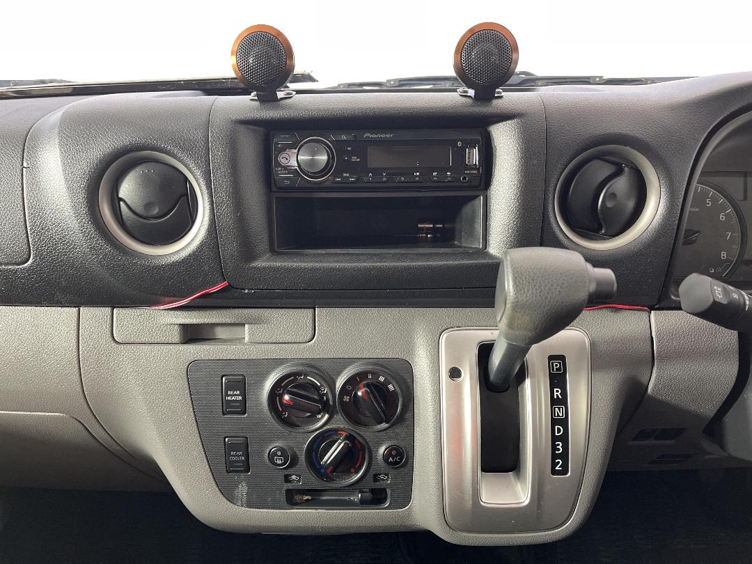 Photo '18' of Nissan NV350 Photo '18' of Nissan NV350
