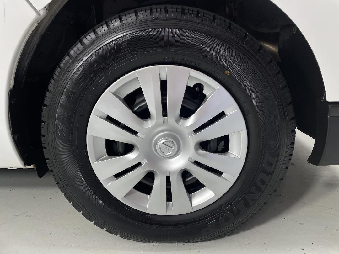 Photo '9' of Nissan NV350