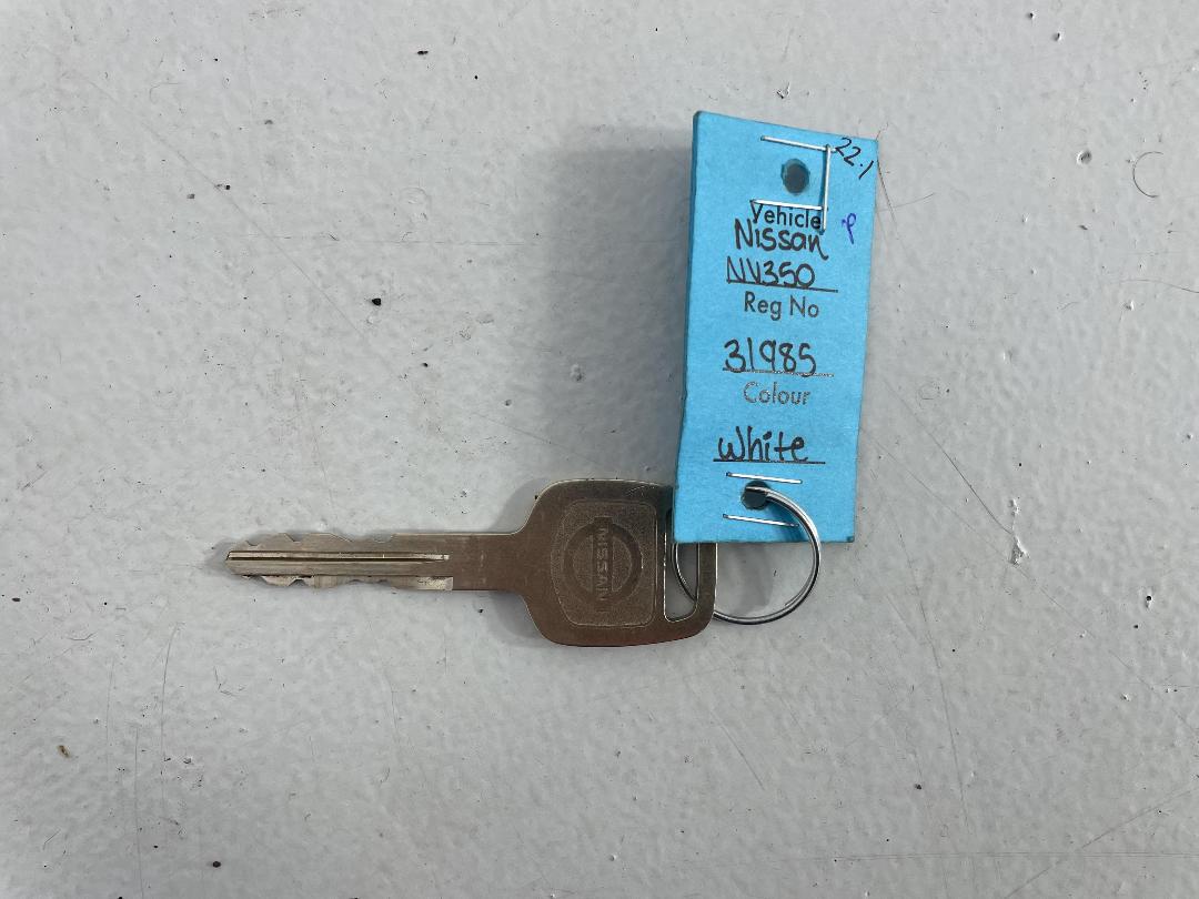 Photo '21' of Nissan NV350