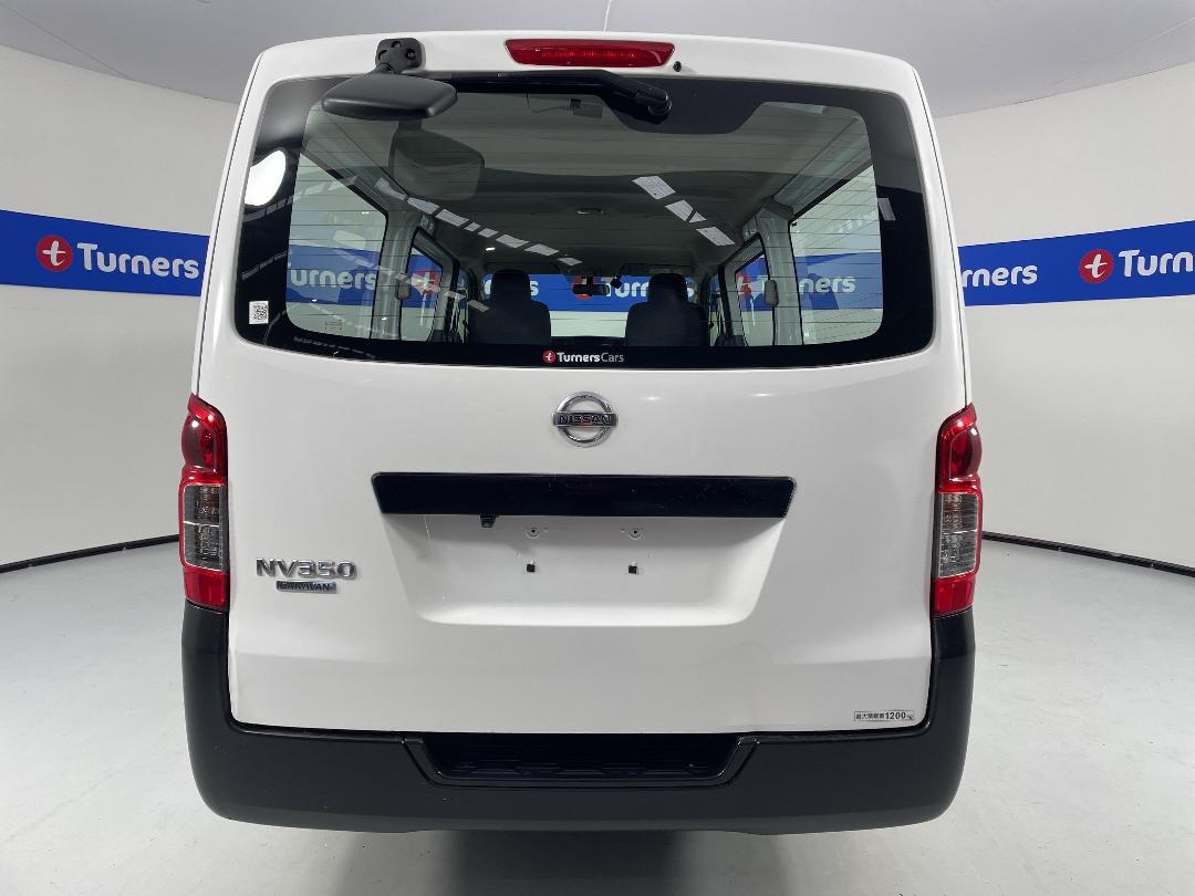 Photo '6' of Nissan NV350