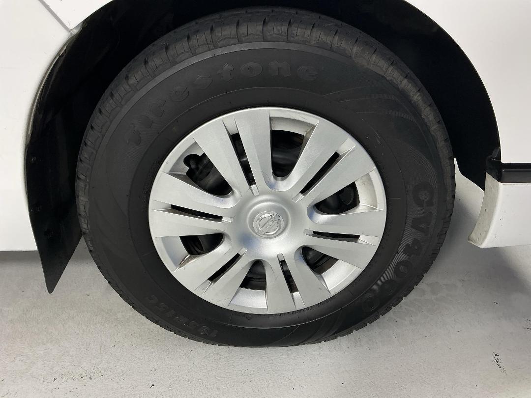 Photo '9' of Nissan NV350