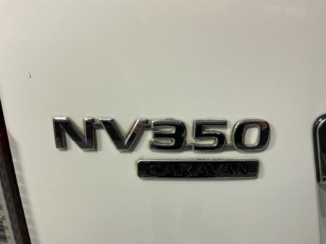 Photo '24' of Nissan NV350