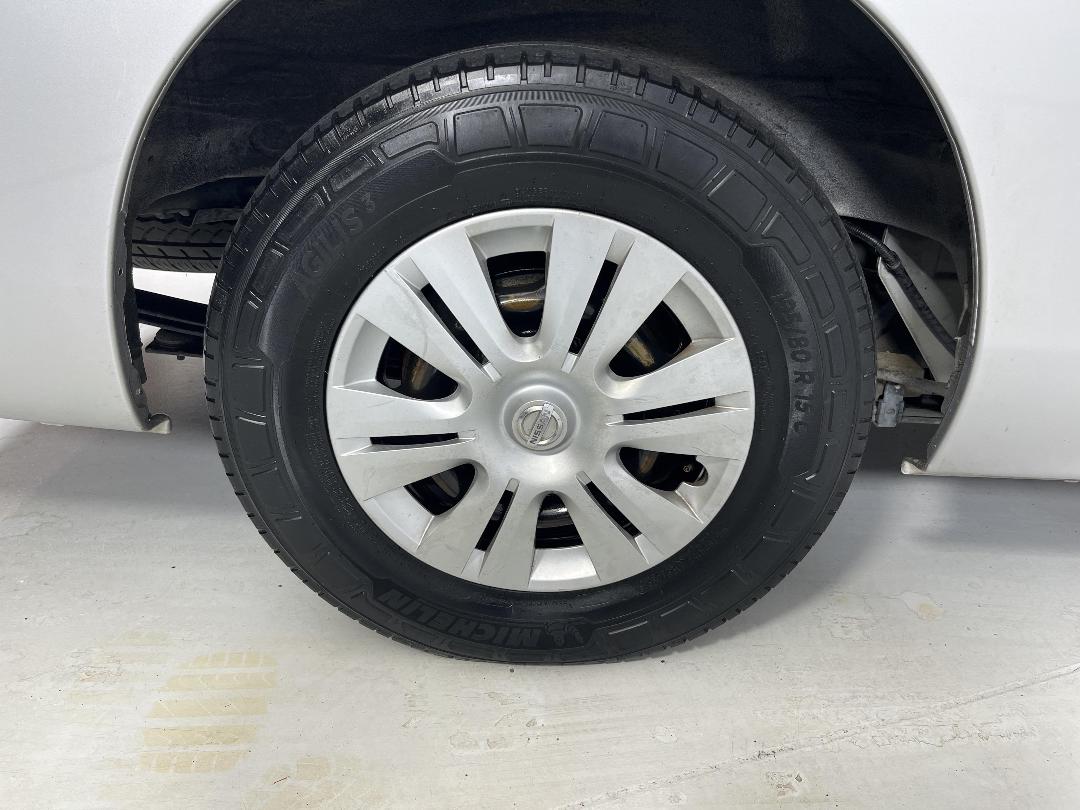 Photo '12' of Nissan NV350 Photo '12' of Nissan NV350