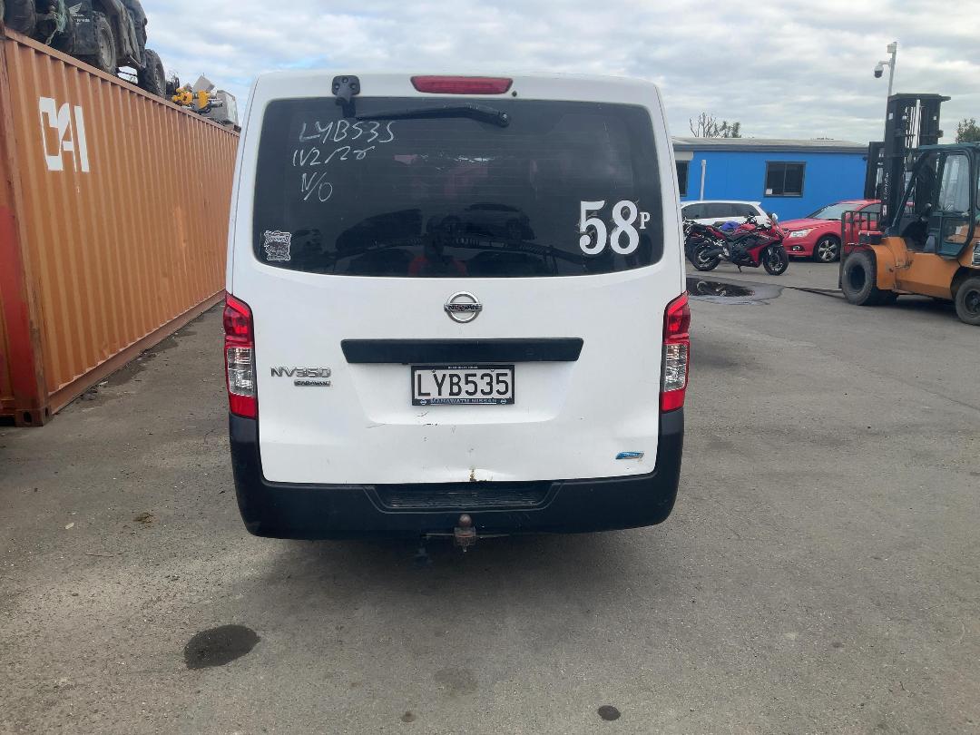 Photo '5' of Nissan NV350 Caravan