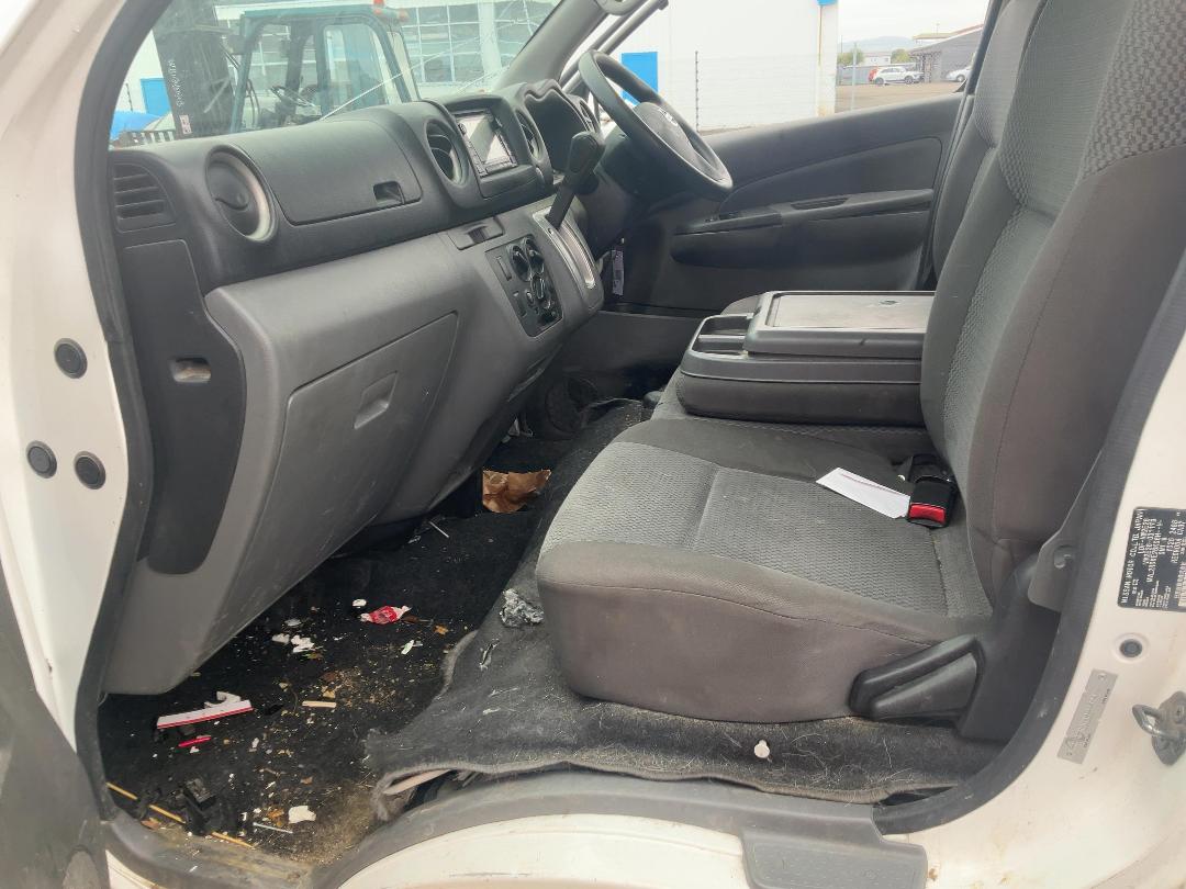 Photo '14' of Nissan NV350 Caravan