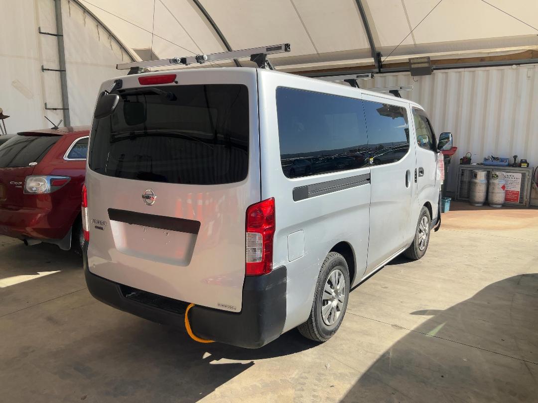 Photo '5' of Nissan NV350 Caravan