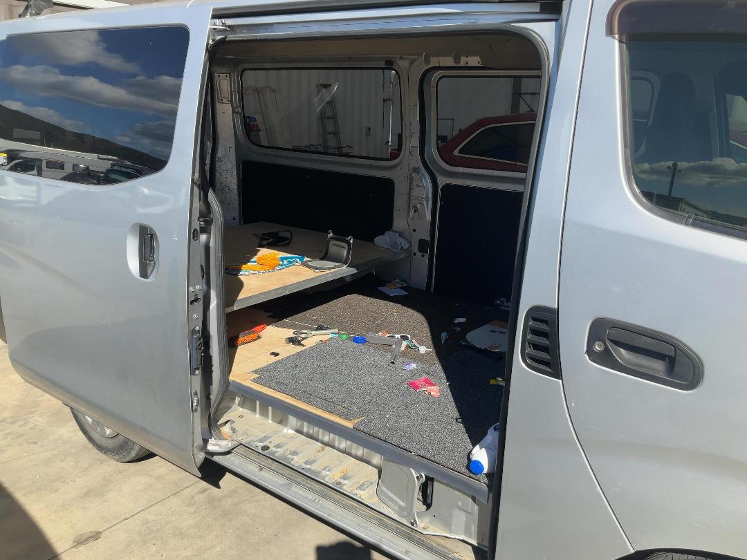 Photo '7' of Nissan NV350 Caravan