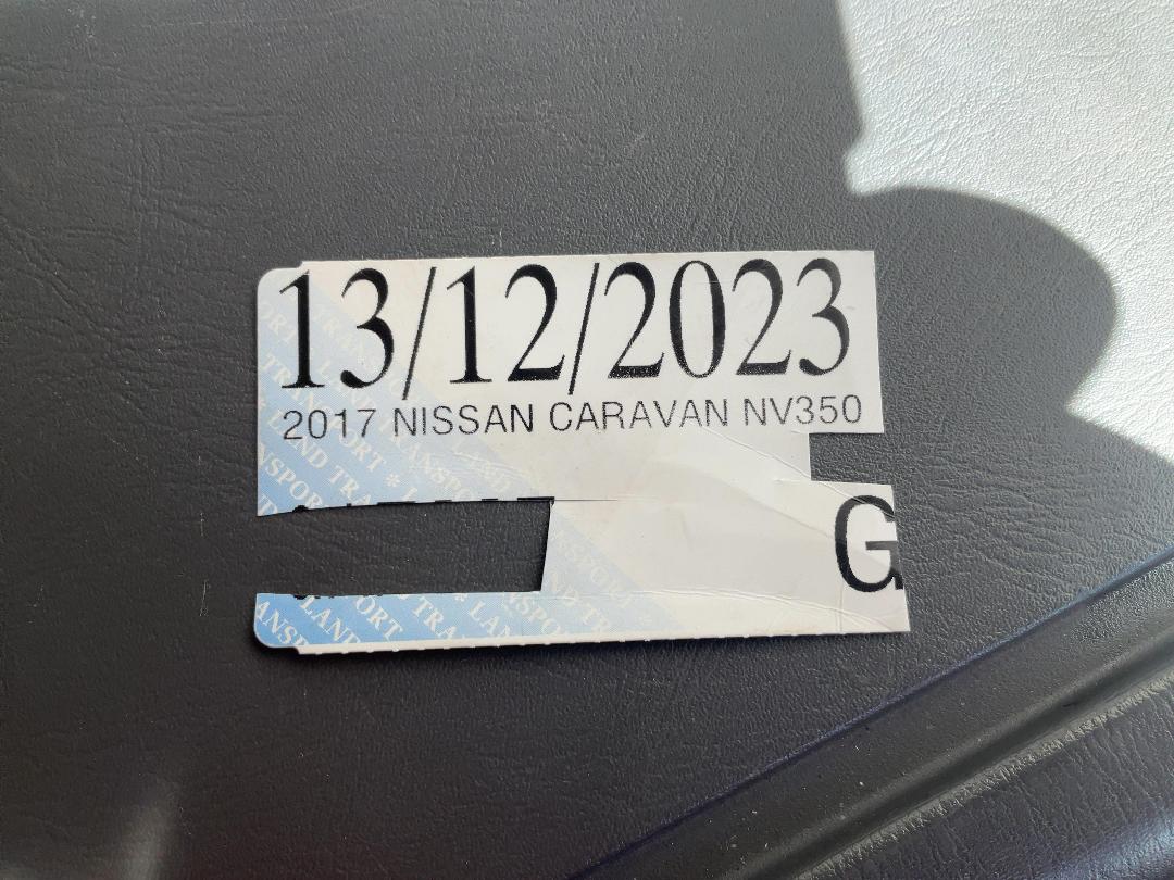 Photo '12' of Nissan NV350 Caravan