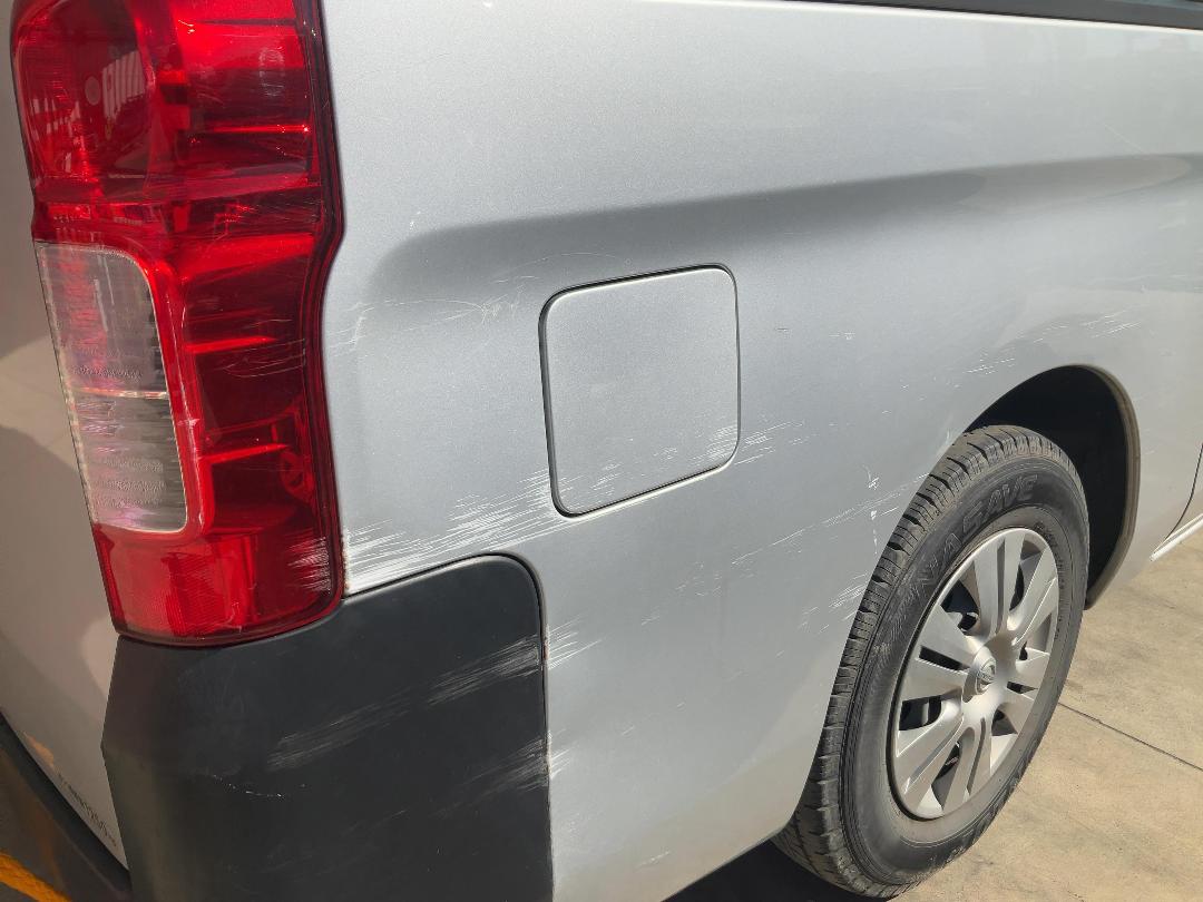 Photo '19' of Nissan NV350 Caravan