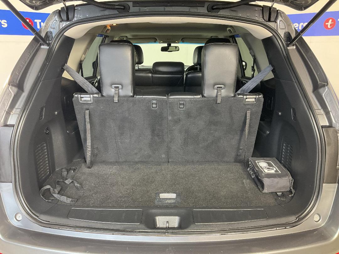 Photo '14' of Nissan Pathfinder