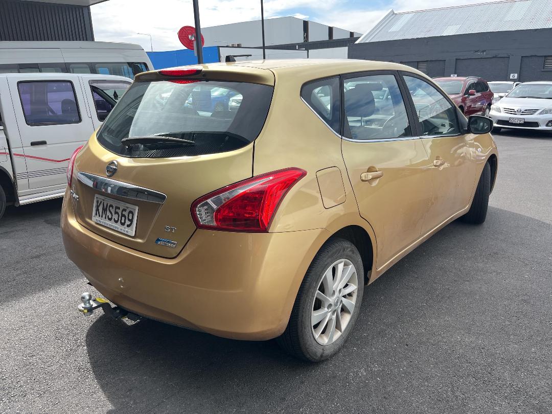 Photo '6' of Nissan Pulsar ST Photo '6' of Nissan Pulsar ST