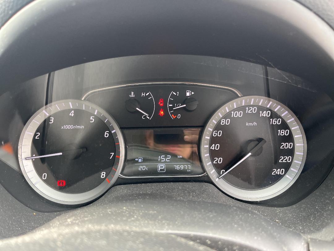 Photo '23' of Nissan Pulsar ST Photo '23' of Nissan Pulsar ST