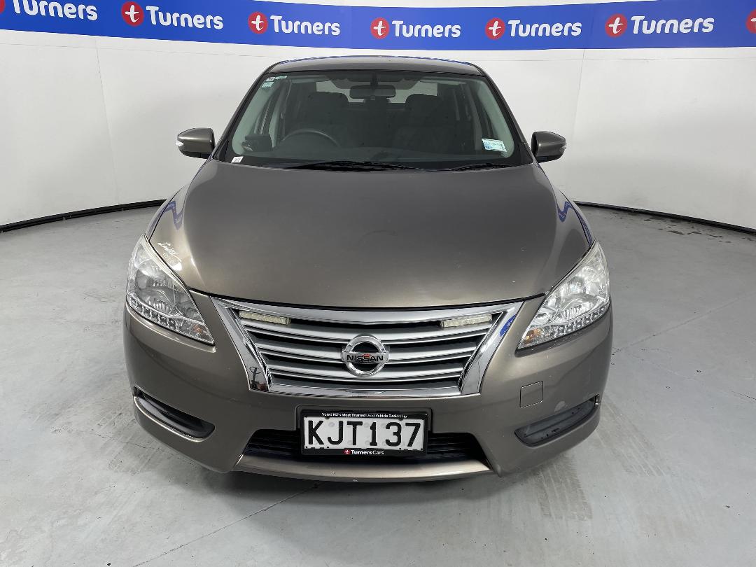 Photo '2' of Nissan Pulsar