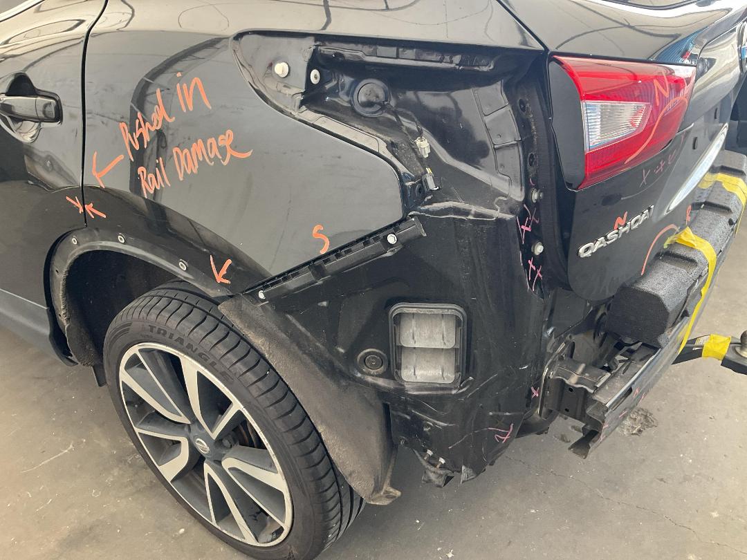 Photo '12' of Nissan Qashqai TI Photo '12' of Nissan Qashqai TI