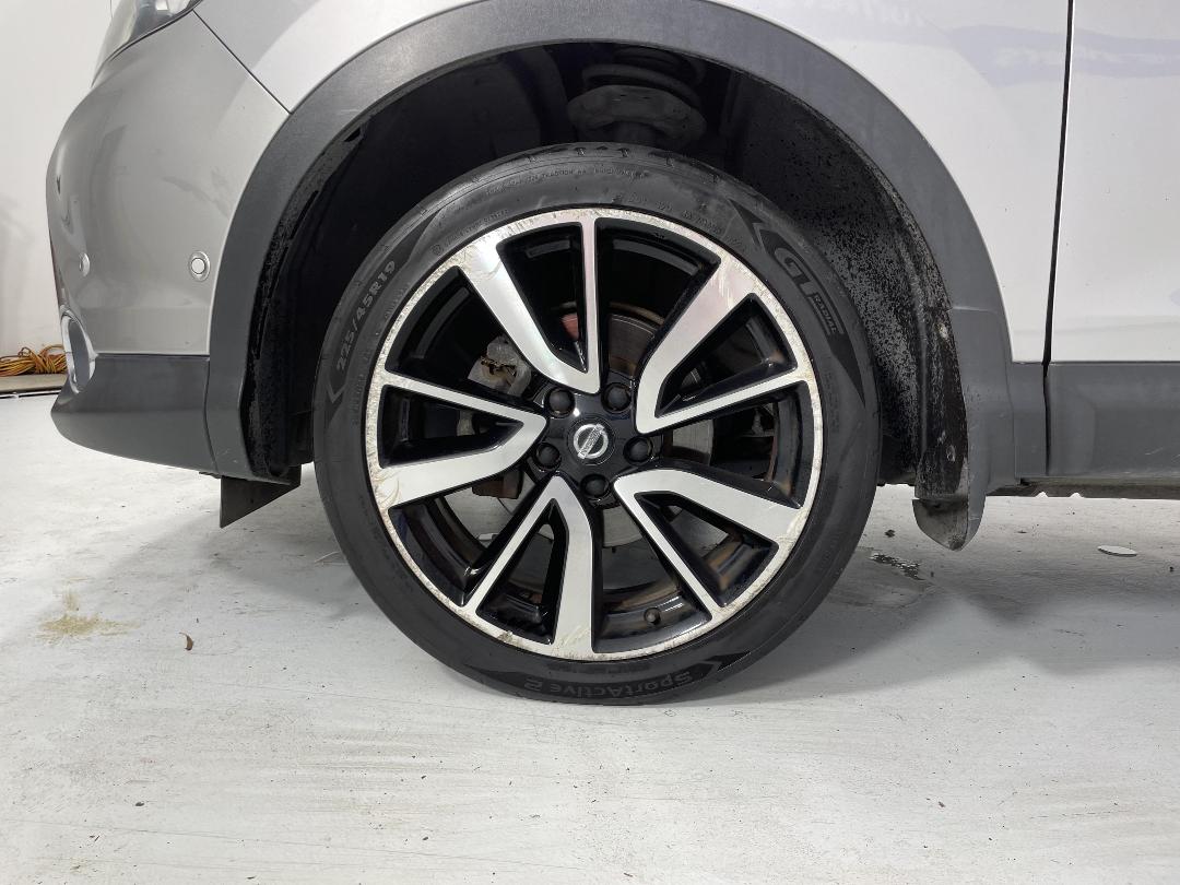 Photo '10' of Nissan Qashqai Photo '10' of Nissan Qashqai