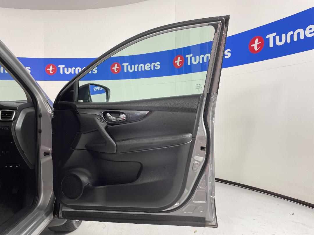 Photo '15' of Nissan Qashqai Photo '15' of Nissan Qashqai