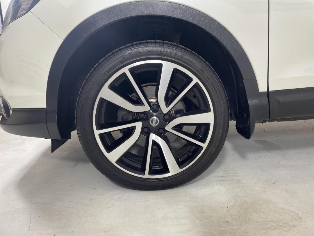 Photo '10' of Nissan Qashqai