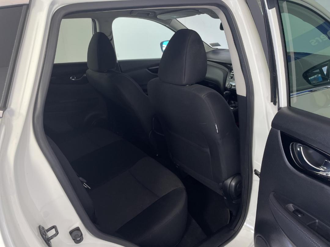 Photo '20' of Nissan Qashqai