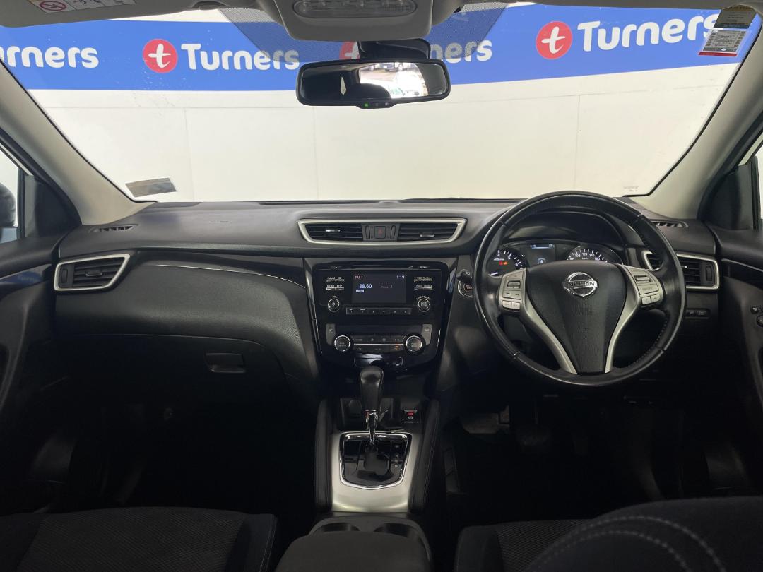 Photo '17' of Nissan Qashqai