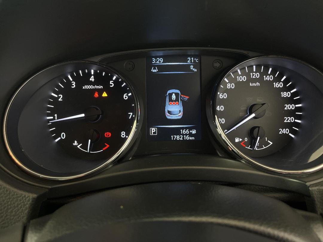 Photo '21' of Nissan Qashqai