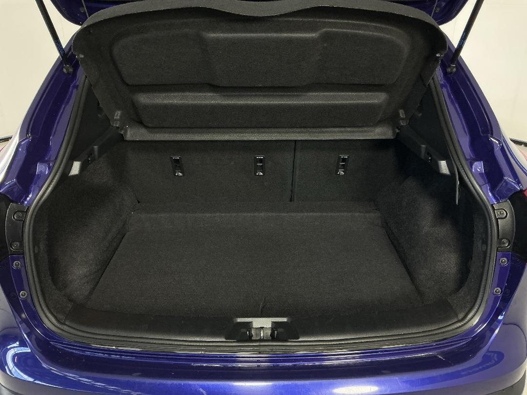 Photo '14' of Nissan Qashqai