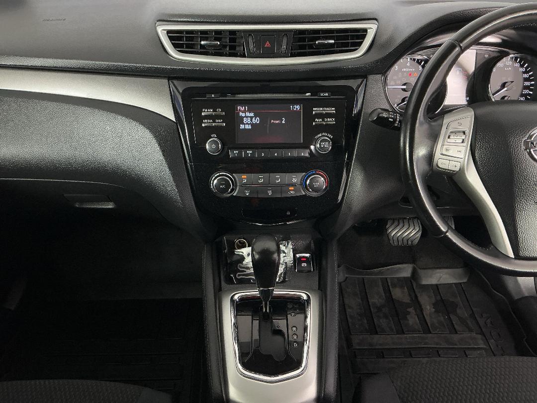 Photo '18' of Nissan Qashqai