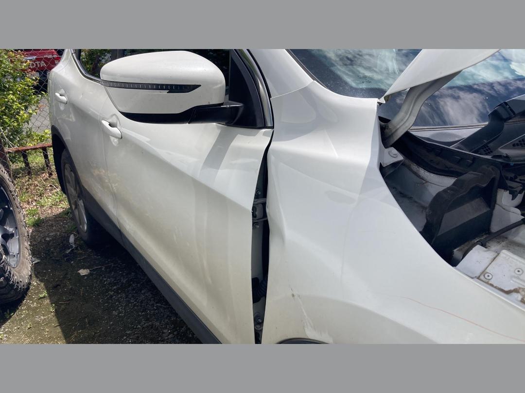 Photo '14' of Nissan Qashqai ST Photo '14' of Nissan Qashqai ST