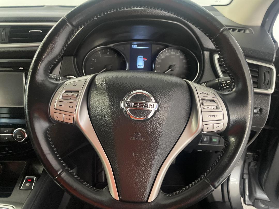 Photo '28' of Nissan Qashqai